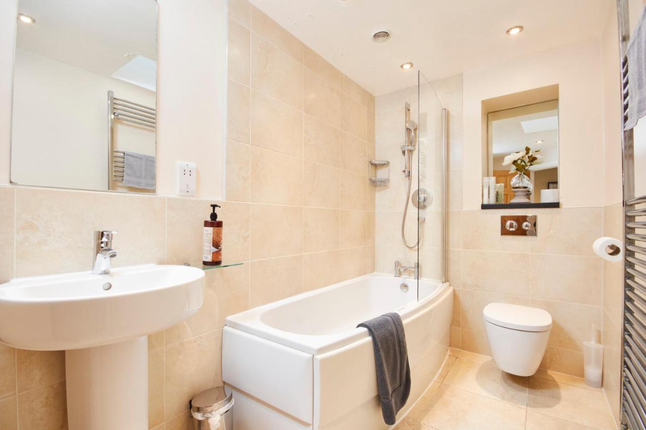 The Stunning Duplex Gem In The Heart Of Bathアパートメント エクステリア 写真